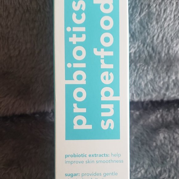 TULA Skincare So Polished Exfoliating Sugar Scrub 82G $40 - Picture 7 of 12